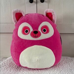 Lucia Squishmallow Pink and White Lemur, 12 inches